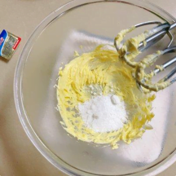 超級香酥的黃油曲奇，做起來很簡單，烘焙小白一做就會